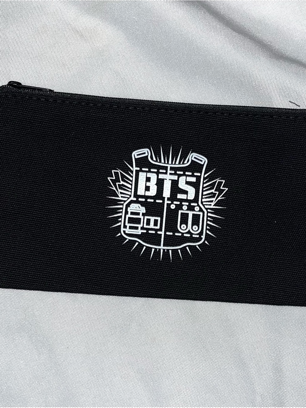 Black J-HOPE 94 BTS back pack with pencil pouch - Picture 3 of 4